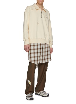 Figure View - Click To Enlarge - SONG FOR THE MUTE - Daisy Crochet Quarter Zipped Soft Terry Cotton Pullover