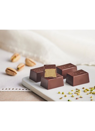 Detail View - Click To Enlarge - MERCATO GOURMET BY GIANDO - Lavoratti 32-Piece The Night before Christmas Assorted Bonbons 230g