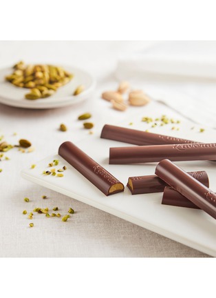 Detail View - Click To Enlarge - MERCATO GOURMET BY GIANDO - Lavoratti 3-Piece Dark Chocolate and Pistachio Pencils 60g