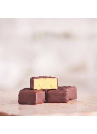 Detail View - Click To Enlarge - MERCATO GOURMET BY GIANDO - Lavoratti 12-Piece Mini Pack Dark Chocolate Covered Orange Truffles 90g