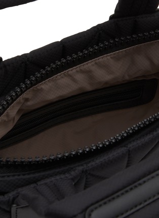 Detail View - Click To Enlarge - VEE COLLECTIVE - Mini Vee Tote Bag