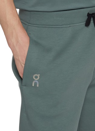  - ON - Focus Tech Shorts