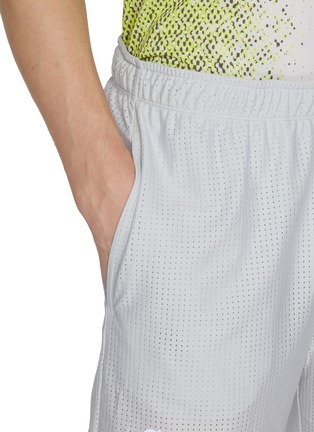  - ON - Pace Mesh Shorts