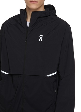  - ON - Core Jacket