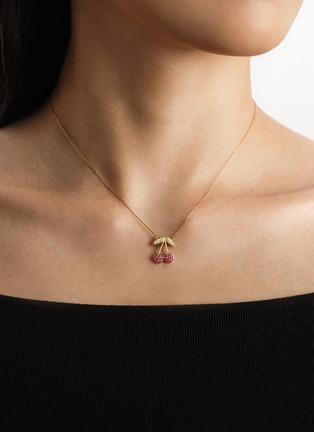 Detail View - Click To Enlarge - BIJOU DE M - Cherry 18K Gold Diamond Ruby Necklace