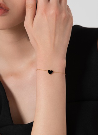 Detail View - Click To Enlarge - BIJOU DE M - Reversible Heart 18K Gold Diamond Resin Bracelet