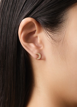 Detail View - Click To Enlarge - BIJOU DE M - The Moon 18K Gold Diamond Single Earring