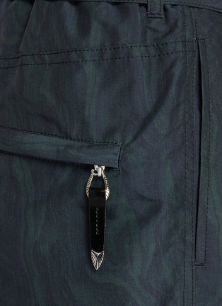  - TOGA VIRILIS - Buckle Belt Straight Leg Pants