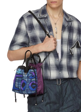 Figure View - Click To Enlarge - TOGA VIRILIS - Printed Drawstring Bucket Bag