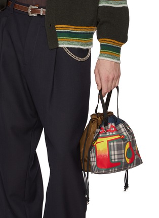 Figure View - Click To Enlarge - TOGA VIRILIS - Printed Drawstring Bucket Bag