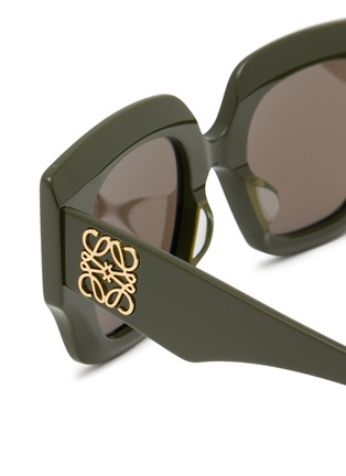 Detail View - Click To Enlarge - LOEWE - Anagram Acetate Round Sunglasses
