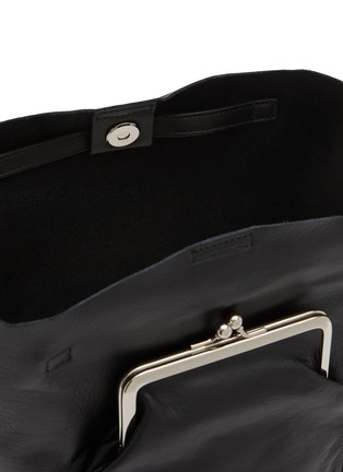 Detail View - Click To Enlarge - Y'S - Metal Clasp Leather Tote Bag