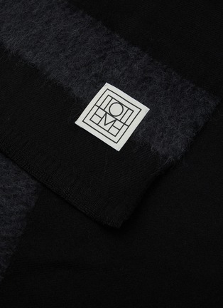 Detail View - Click To Enlarge - TOTEME - Monogram Twill Scarf