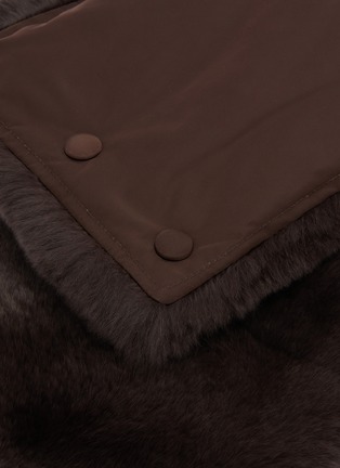 Detail View - Click To Enlarge - YVES SALOMON - Echarpe Feather Technical Fabric Scarf