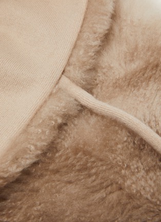 Detail View - Click To Enlarge - YVES SALOMON - Shearling Scarf