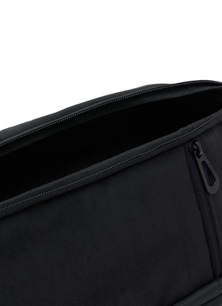 Detail View - Click To Enlarge - CÔTE&CIEL - Small Isarau Round Carbon Crossbody Bag