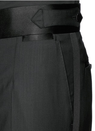 Detail View - Click To Enlarge - - - Satin cummerbund tuxedo pants