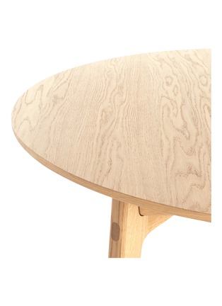  - CASE - Dulwich Round Extending Table