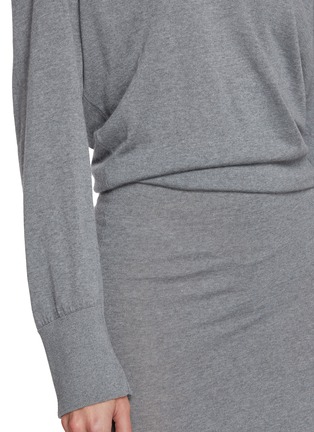  - ARMARIUM - Elva V-Neck Funnel Silhouette Cashmere Knit Dress