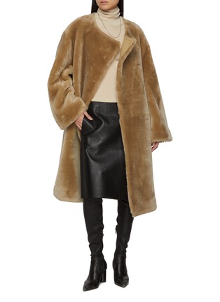 Figure View - Click To Enlarge - TOTEME - Collarless Shearling Coat