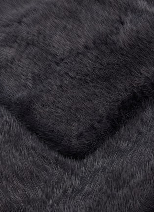 Detail View - Click To Enlarge - SYMÉTRIE - Mink Knit Fur Stole