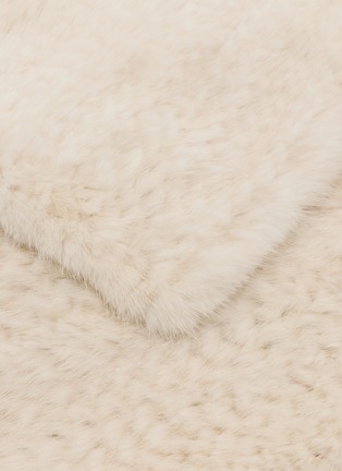 Detail View - Click To Enlarge - SYMÉTRIE - Knitted Mink Fur Muffer Scarf