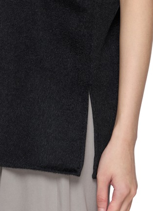  - THE ROW - Pilos Sleeveless Cashmere Knit Top
