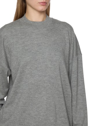  - THE ROW - Raveena Long Sleeve Cashmere Top