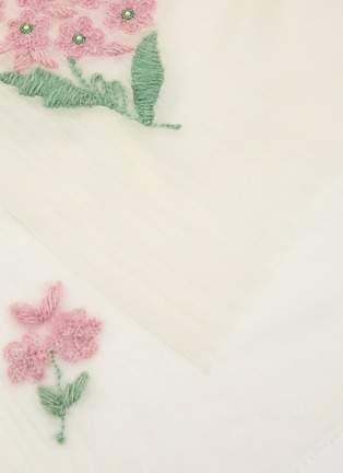Detail View - Click To Enlarge - LANE'S - Embroidered Wool Shawl