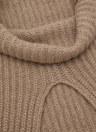 Detail View - Click To Enlarge - THE ROW - Marlan Cashmere Neck Warmer