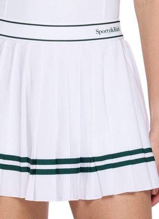  - SPORTY & RICH - Serif Logo Waistband Pleated Mini Skirt