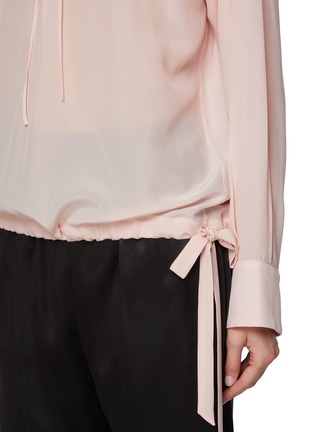  - SHARON WAUCHOB - Tie Neck Hooded Blouson Top