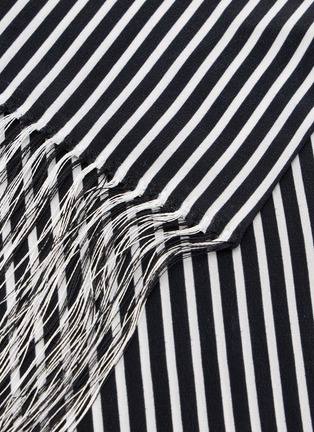 Detail View - Click To Enlarge - SHARON WAUCHOB - Otellia Silk Scarf