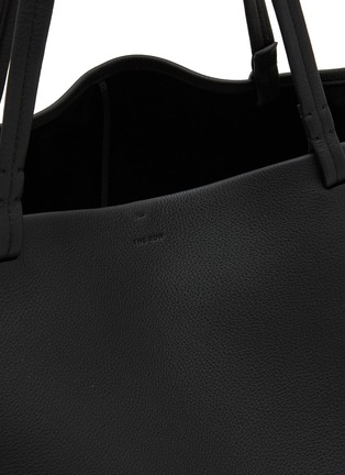 Detail View - Click To Enlarge - THE ROW - XL Park Grained Leather Tote Bag