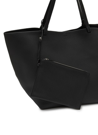 Detail View - Click To Enlarge - THE ROW - XL Park Grained Leather Tote Bag