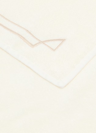Detail View - Click To Enlarge - FRETTE - Layering Embroidery Guest Towel — Milk/Savage Beige