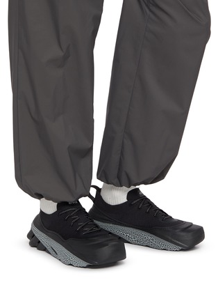 Figure View - Click To Enlarge - CROCS - Echo Surge Crackle Men's Sneakers