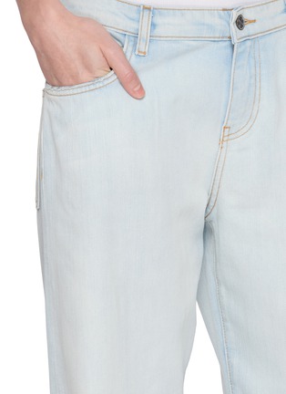  - NACKIYÉ - Uptown Distressed Light Wash Jeans