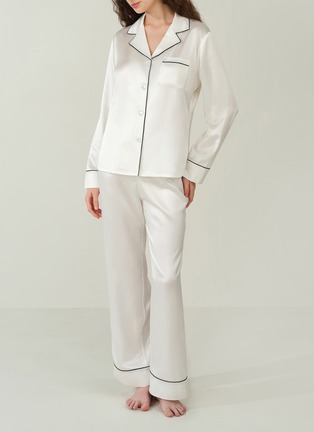 Detail View - Click To Enlarge - SILKY MIRACLE - Miracle Silk Pyjama Set — Pearl White/Size S