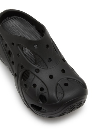 Detail View - Click To Enlarge - CROCS - Unisex Caged Clogs