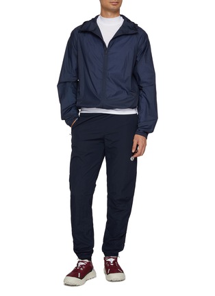 Figure View - Click To Enlarge - DISTRICT VISION - Ultralight DWR Wind Jacket