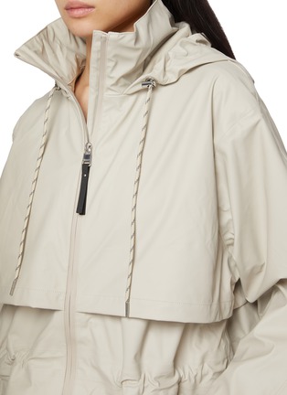  - VARLEY - Alyssa Rain Jacket