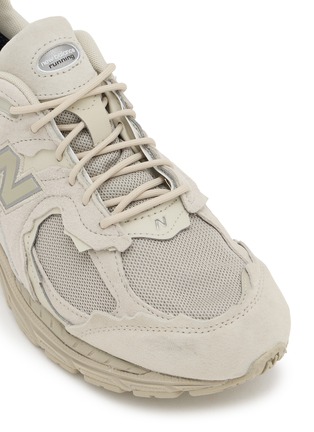 Detail View - Click To Enlarge - NEW BALANCE - 2002R DX  Low Top Men's Sneakers
