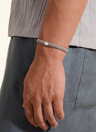  - JOHN HARDY - Icon 14K Gold Sterling Silver Small Reversible Twisted Chain Bracelet — US BG