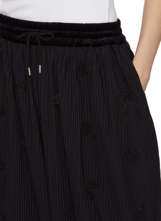  - ODAKHA - Crushed Floral Pleated Pants