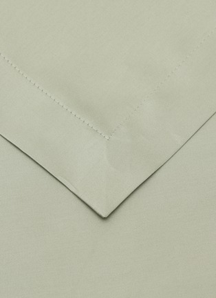 Detail View - Click To Enlarge - CELSO DE LEMOS - Secret Super King Bottom Flat Sheet — Laurel