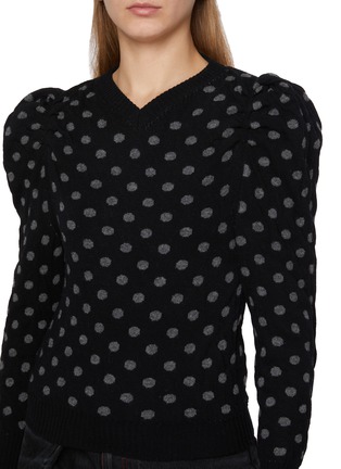  - LA FETICHE - Hana Reversible Spot V-Neck Wool Knit Sweater