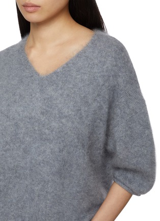  - R2W - Elan V-Neck Brushed Cashmere Knit Sweater