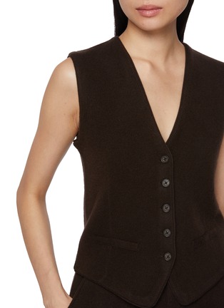  - GUEST IN RESIDENCE - Tailored Cashmere Vest