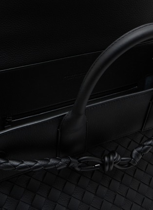 Detail View - Click To Enlarge - BOTTEGA VENETA - Medium Andiamo Intrecciato Leather Voyager Bag